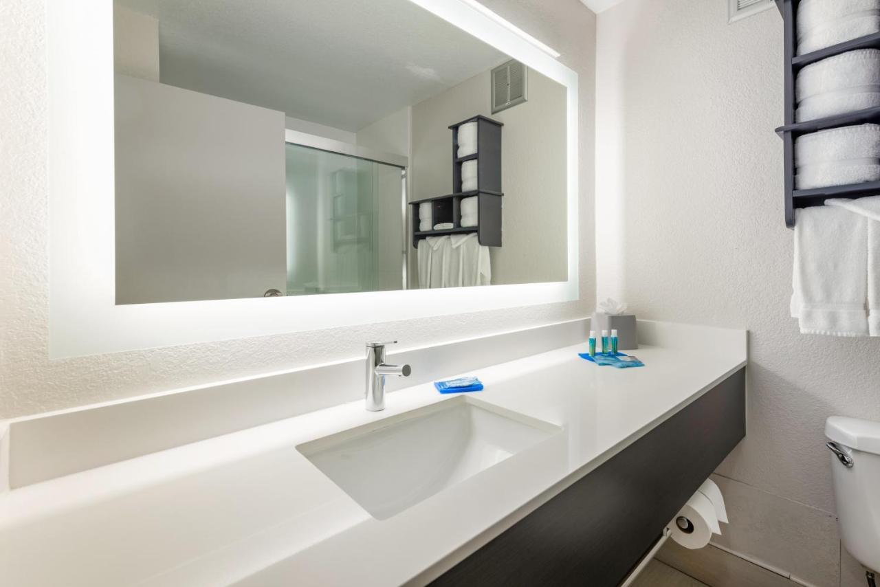 Holiday Inn Express - Columbus Downtown By Ihg Zewnętrze zdjęcie